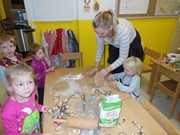 Pečení perníčků